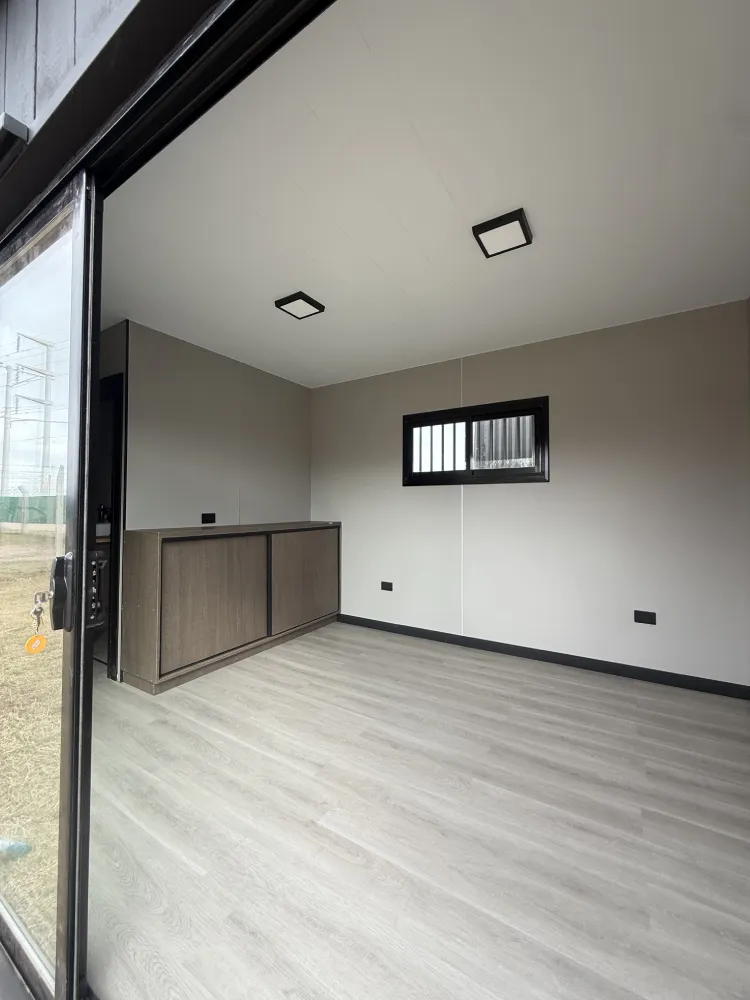 Oficina modular de 15 m² con baño